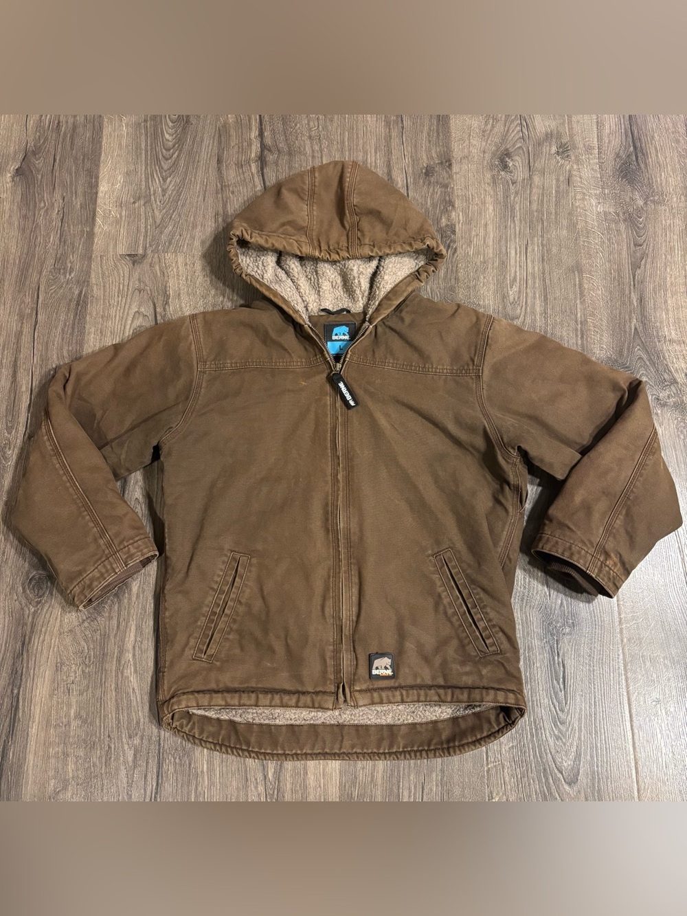 Berne Youth Sherpa-Lined Softstone Duck Hooded Coat Jacket size Large Reg 14/16